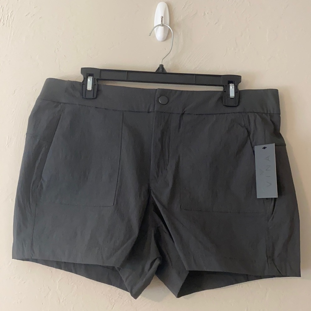 Lightweight preppy shorts